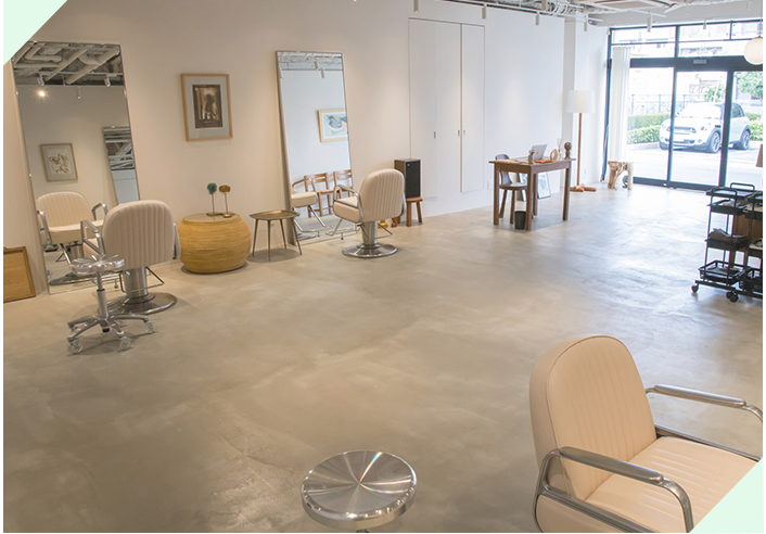 サロンの写真